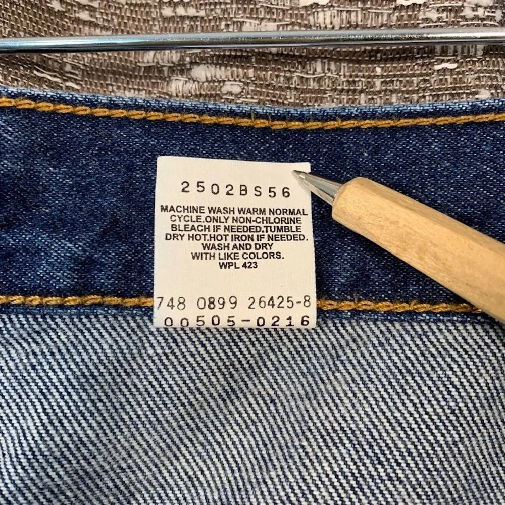 Vintage 90's Levi's 505‎ Regular Fit Straight Leg Blue Denim Jeans Men's 38x30